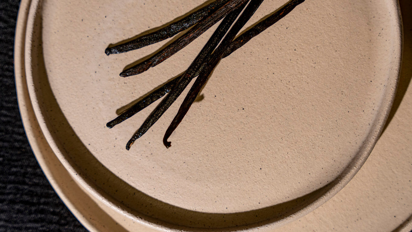 Madagascar Dessert Plate
